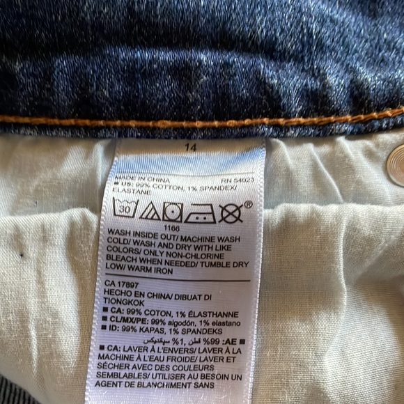 Old Navy Jeans, 14 - Picture 4 of 6
